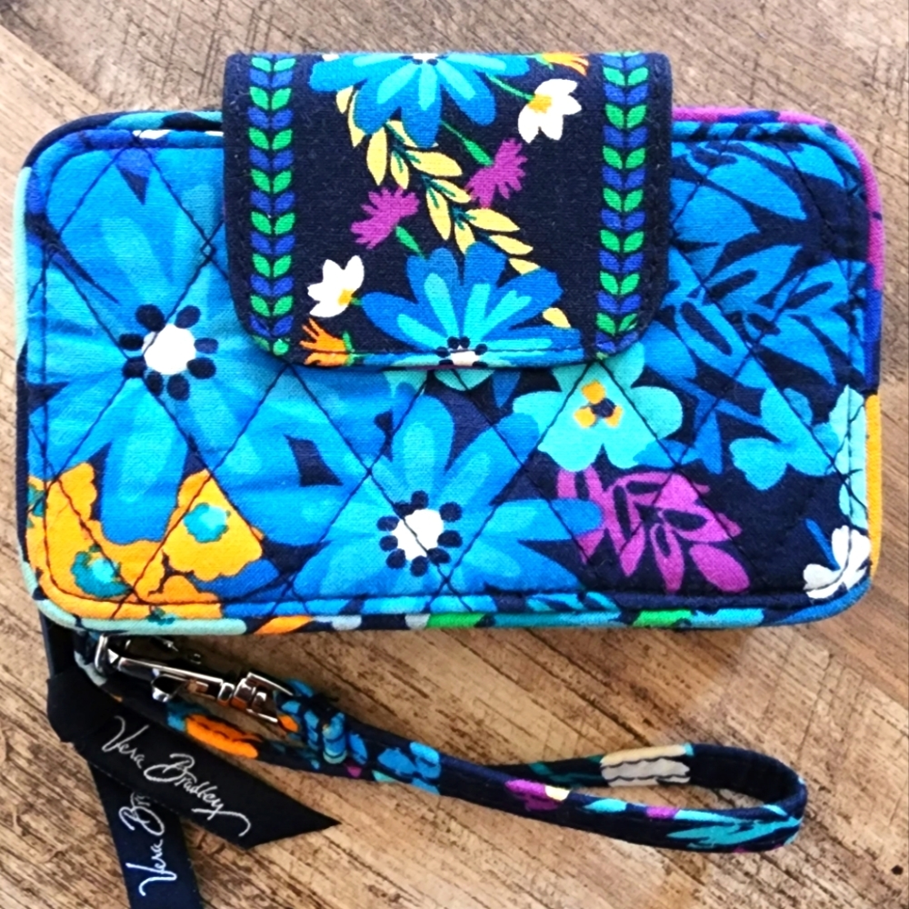 Vera Bradley Wristlet